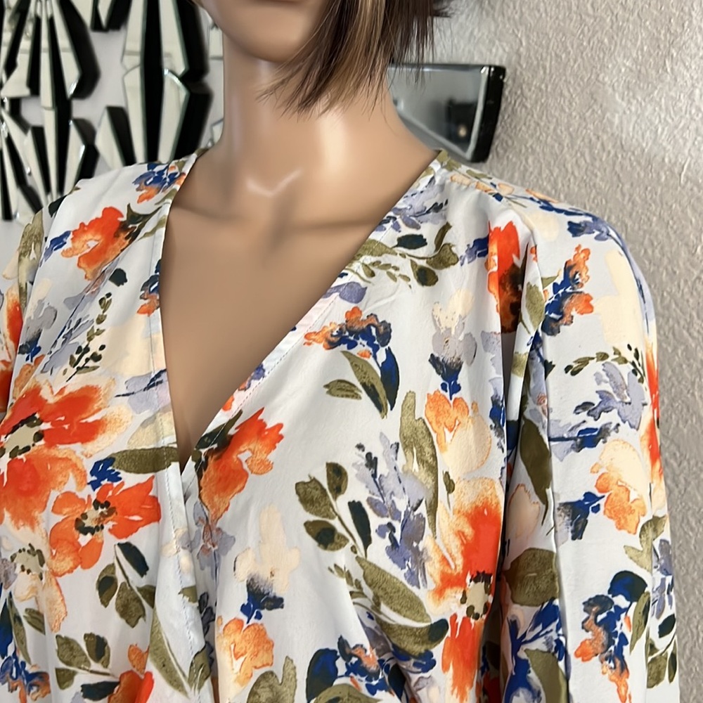 Ladies flora dress size S